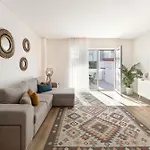 Apartment Consolacao Breeze