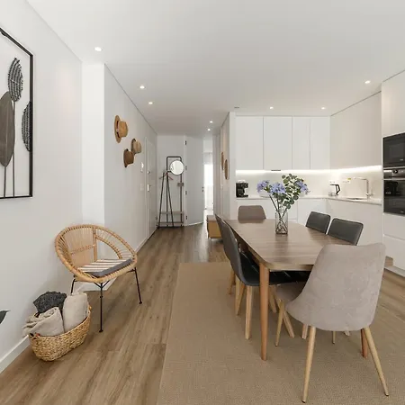 Apartment Consolacao Breeze *