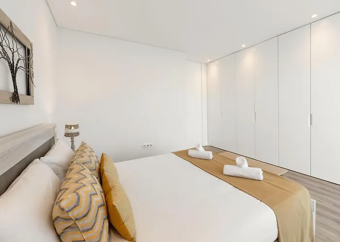 Consolacao Breeze Atouguia Da Baleia